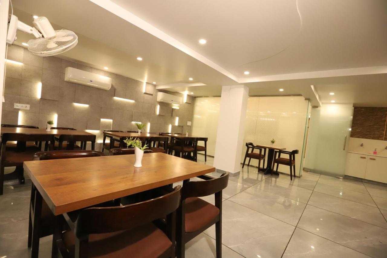 Hotel Keshav Residency Gurgaon Near Medanta Ngoại thất bức ảnh